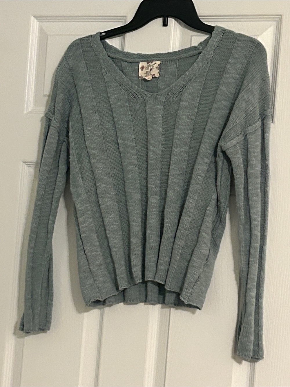 Hippie Rose Ribbed V-Neck Sweater - Slate Blue